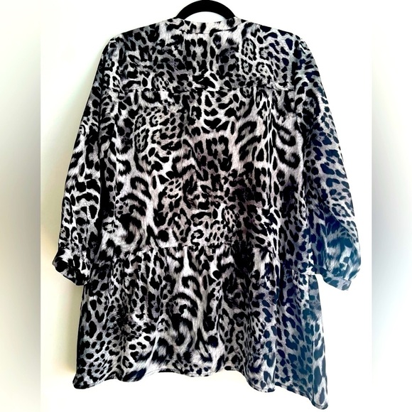 Nwot Michael Kors Animal Print Blouse Size 8 (Medium or Large) - Picture 5 of 7